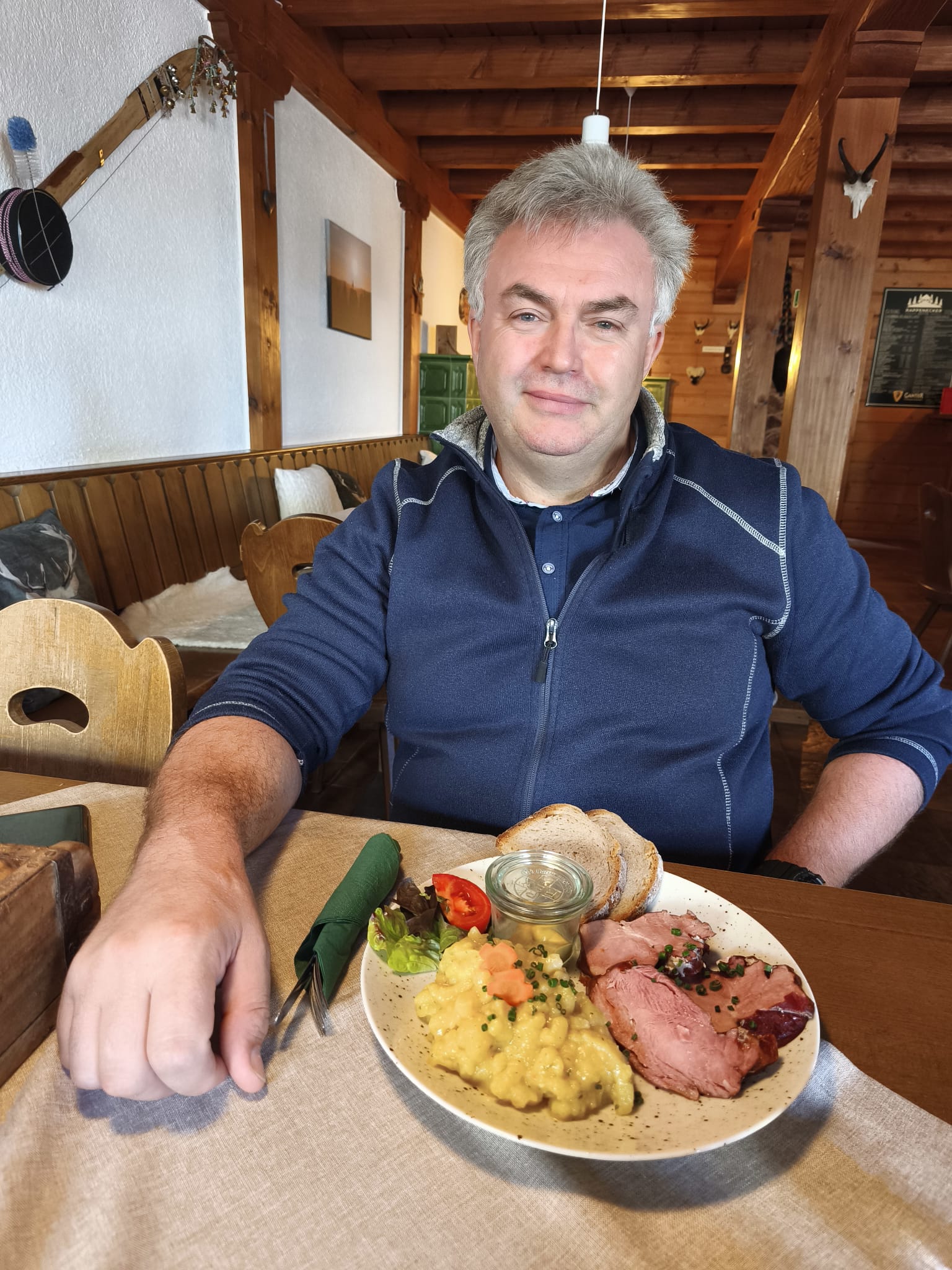 Papa bei einem weiteren schönen Moment